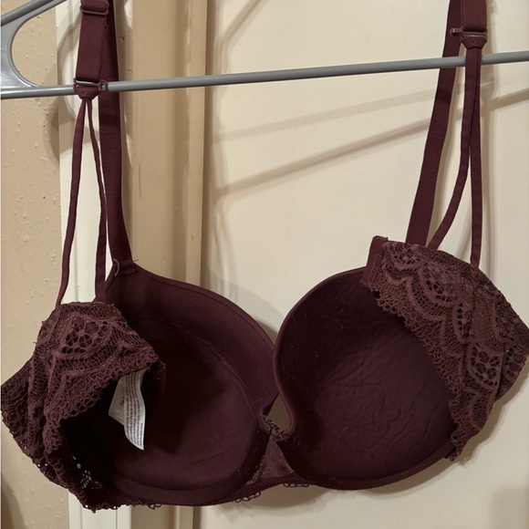 bra - Picture 2 of 2